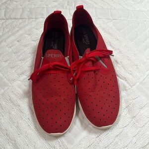 Sperry Swell Emmy Perforated Slip-On Sneaker size 9